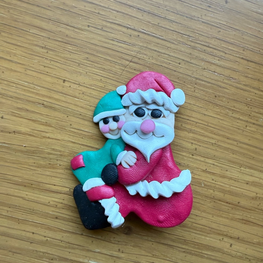 Festive Red and Green Brooches Jewelry